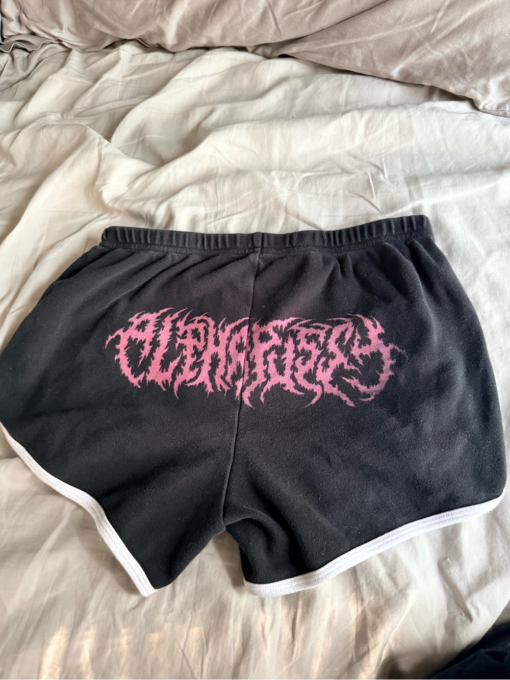 Pixel Grip ALPHAPUSSY booty shorts XL